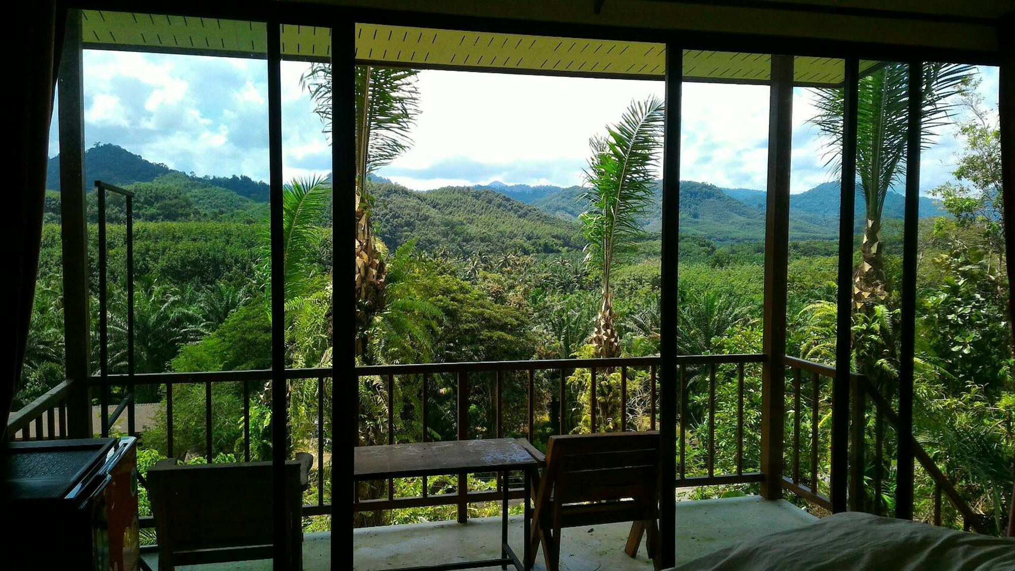 Khao Sok Horizon Hotell Phanom Eksteriør bilde