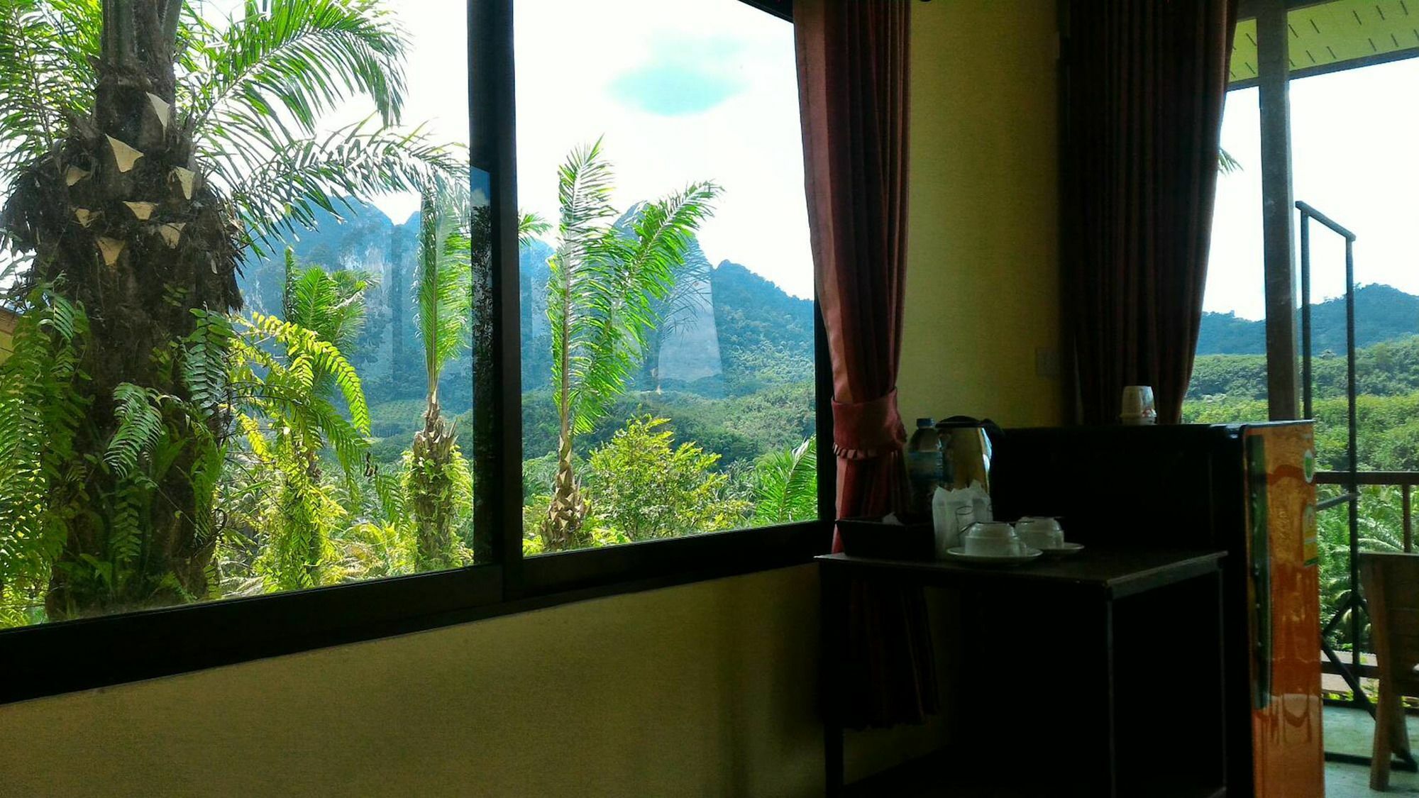 Khao Sok Horizon Hotell Phanom Eksteriør bilde